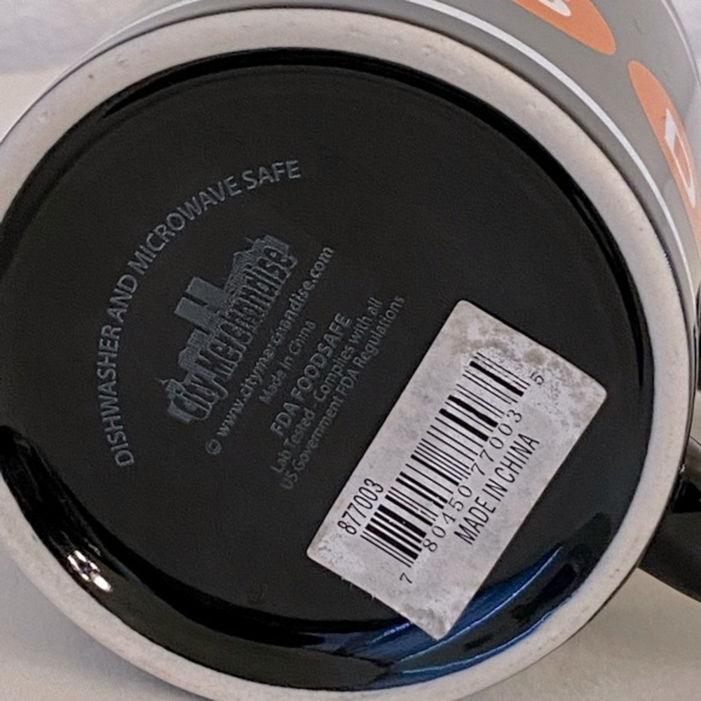 YANKEE Stadium MTA Mug - Picture 5 of 6